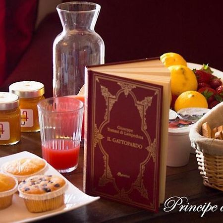 Principe Di Francalanza Acomodação com café da manhã Catânia Exterior foto